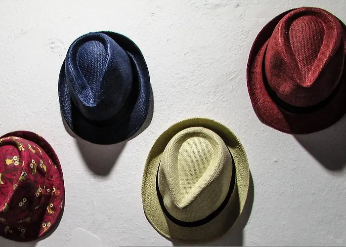 Beautiful Paros 1 Bedroom Rock Private Jacuzzi & Garden View Villa Livadeia