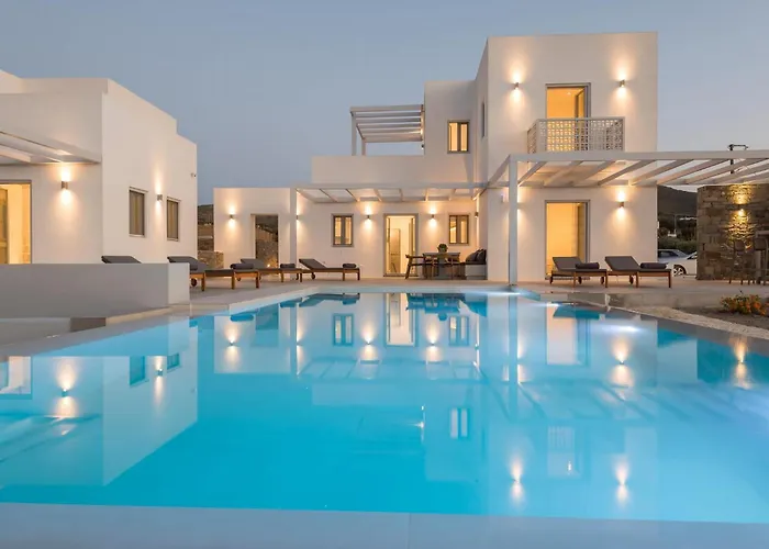 Beautiful Paros 1 Bedroom Rock Private Jacuzzi & Garden View *