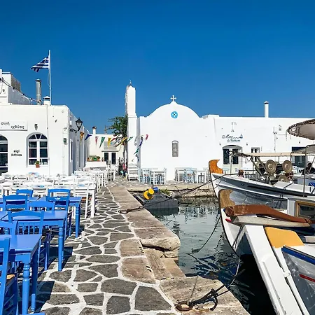 Βίλα Beautiful Paros 1 Bedroom Rock Private Jacuzzi & Garden View Λειβαδιά