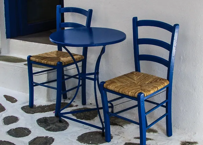 Beautiful Paros 1 Bedroom Rock Private Jacuzzi & Garden View Livadeia